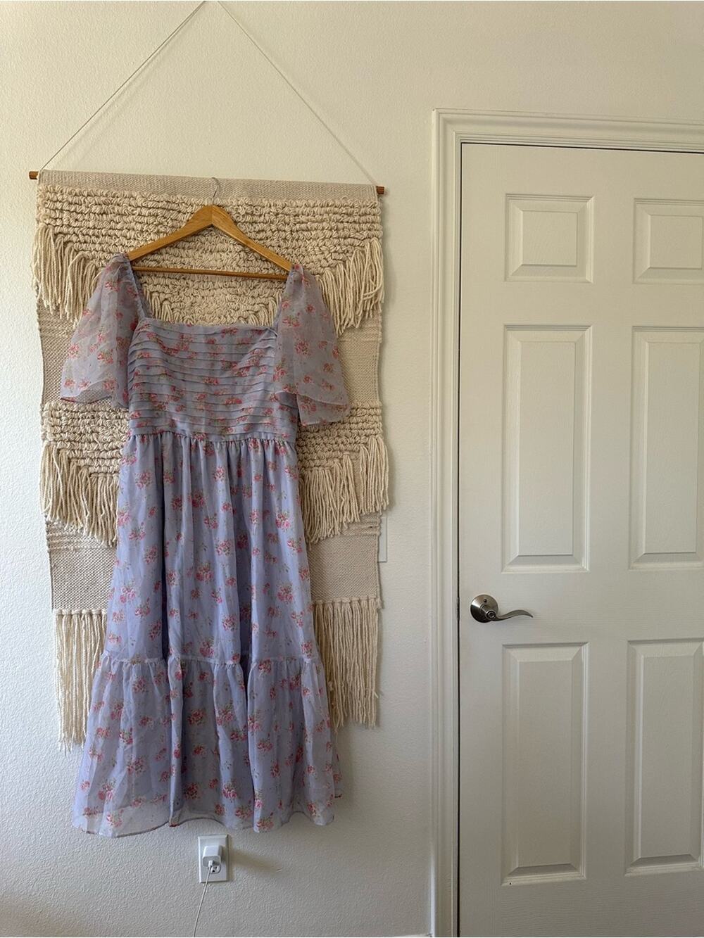 Abercrombie Chiffon Tiered Midi Dress NWT